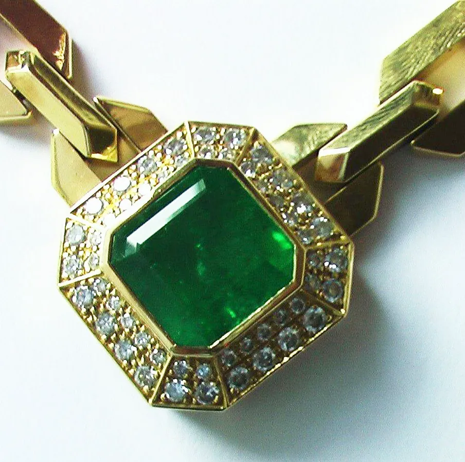 Smaragdcollier Detail