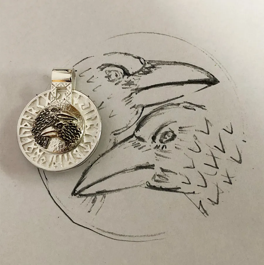 Odins Raben: Skizze und fertiges Amulett